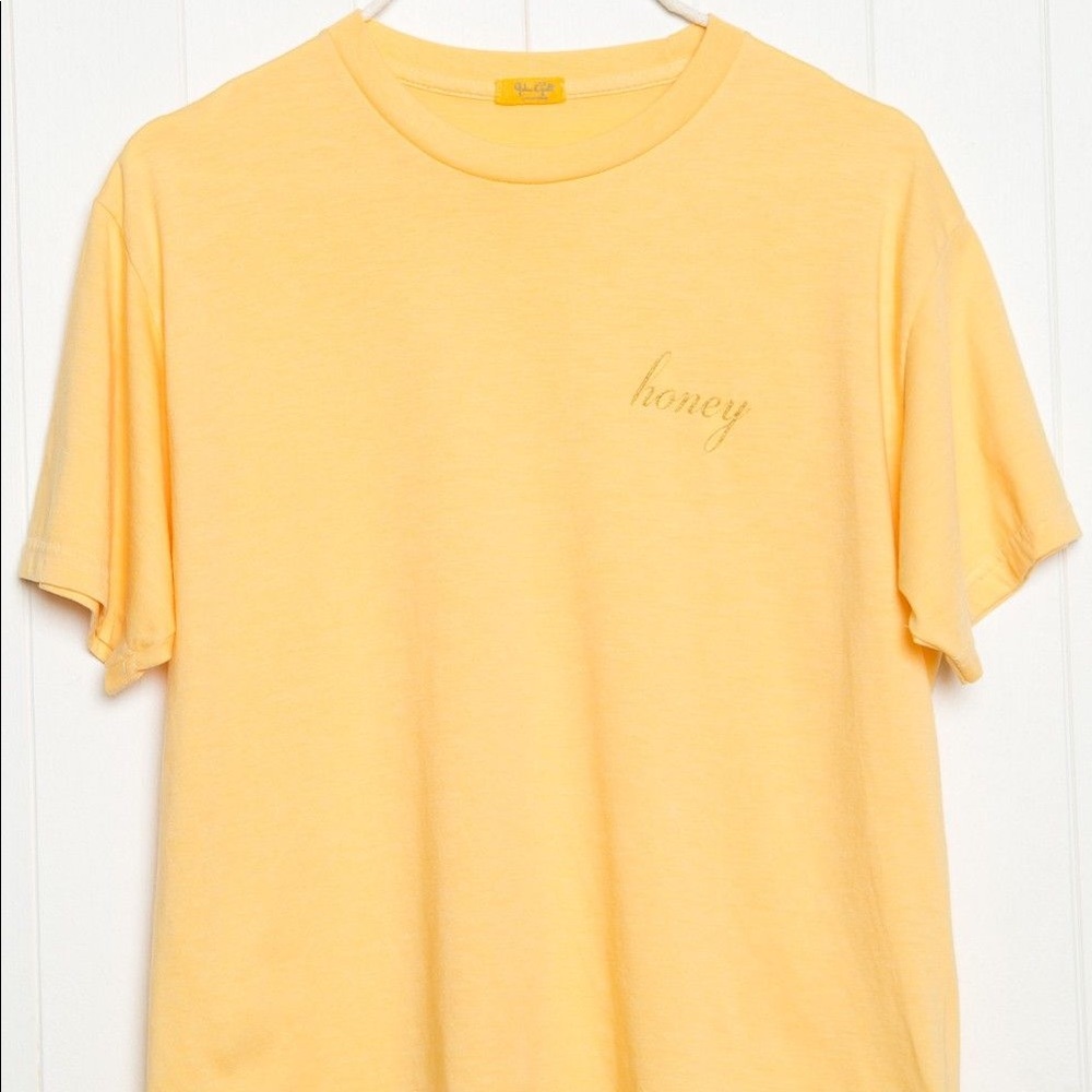 ✨Brandy Melville Honey Crop Top